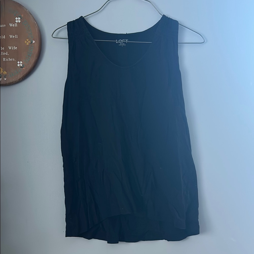 LOFT Women's Black Sleeveless Top